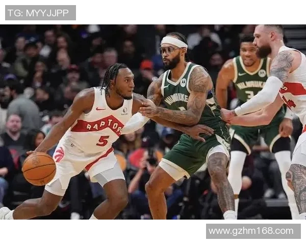 2019年猛龙对阵雄鹿比赛中女记者的精彩表现与职业素养分析