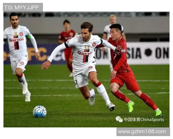 上海上港迎战悉尼足球队争夺亚冠小组赛关键胜利