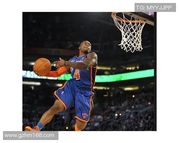 乔尔恩比德:从天赋异禀到NBA巨星的奋斗历程与未来展望 乔尔恩比德:从天赋异禀到NBA巨星的奋斗历程与未来展望