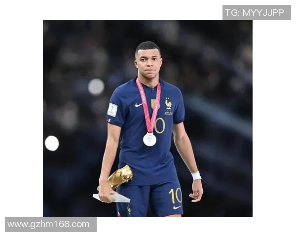 姆巴佩拒绝续约引发巴黎决策今夏或以15亿欧元出售他 姆巴佩拒绝续约引发巴黎决策今夏或以15亿欧元出售他