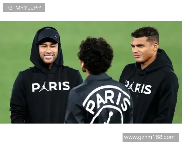 尼奥尔与巴黎的首发阵容揭晓谁将主宰这场激烈对决 尼奥尔与巴黎的首发阵容揭晓谁将主宰这场激烈对决