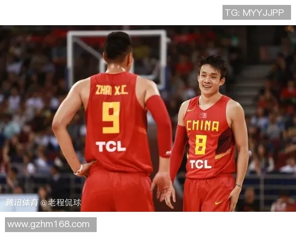 丁彦雨航在对阵北京的比赛中展现出色表现引发球迷热议 丁彦雨航在对阵北京的比赛中展现出色表现引发球迷热议