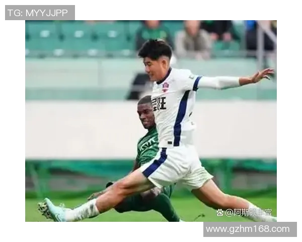 国安狂胜巴萨9比0震惊足坛引发热议与讨论 国安狂胜巴萨9比0震惊足坛引发热议与讨论