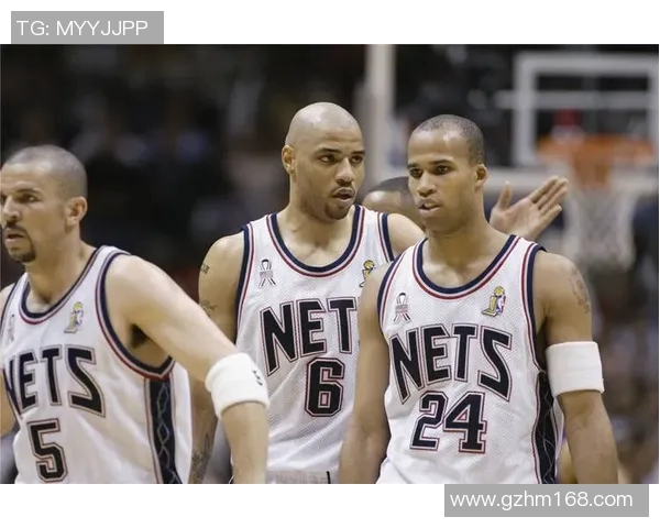 黄蜂队与爵士队历史交锋回顾及球队发展历程分析